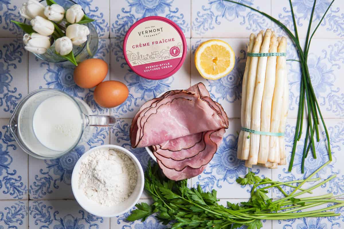 ingredients for white asparagus crepes