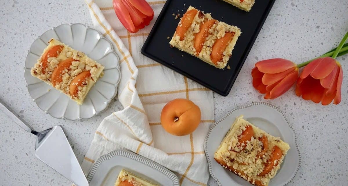 Apricot Quark Cake With Almond Streusel