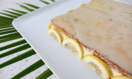 Zitronenschnitten: German Lemon Cake