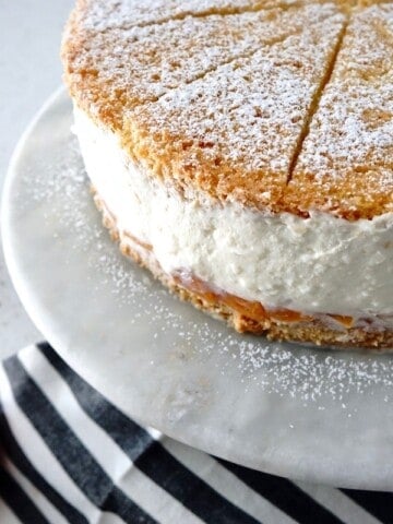Dirndl kitchen peach kase sahne torte german cheesecake recipe1