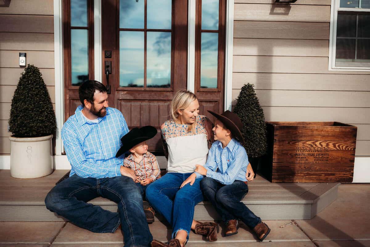 Katie Carothers of KCK Farms and her family