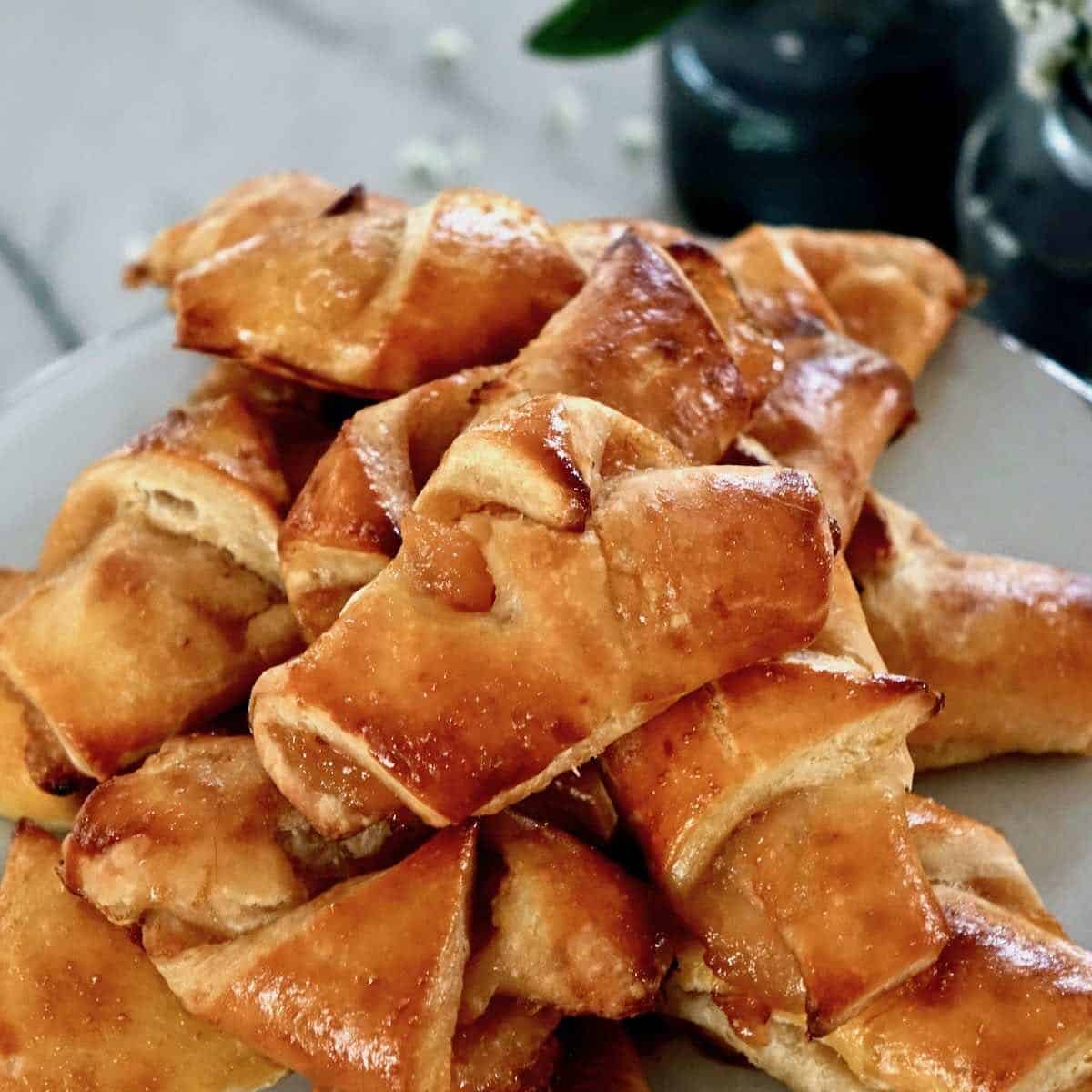 a pile of applesauce croissants