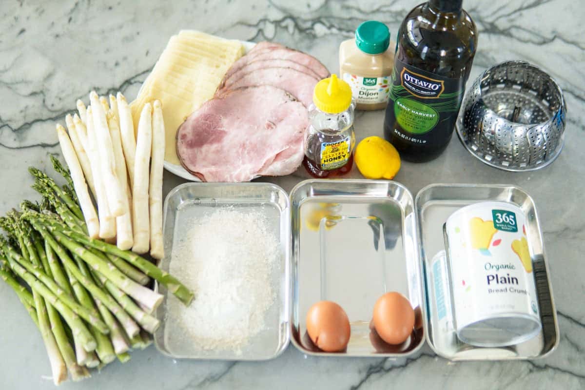 ingredients for white asparagus cordon bleu.