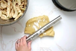 gedeckter apfelkuchen german apple pie dirndl kitchen6