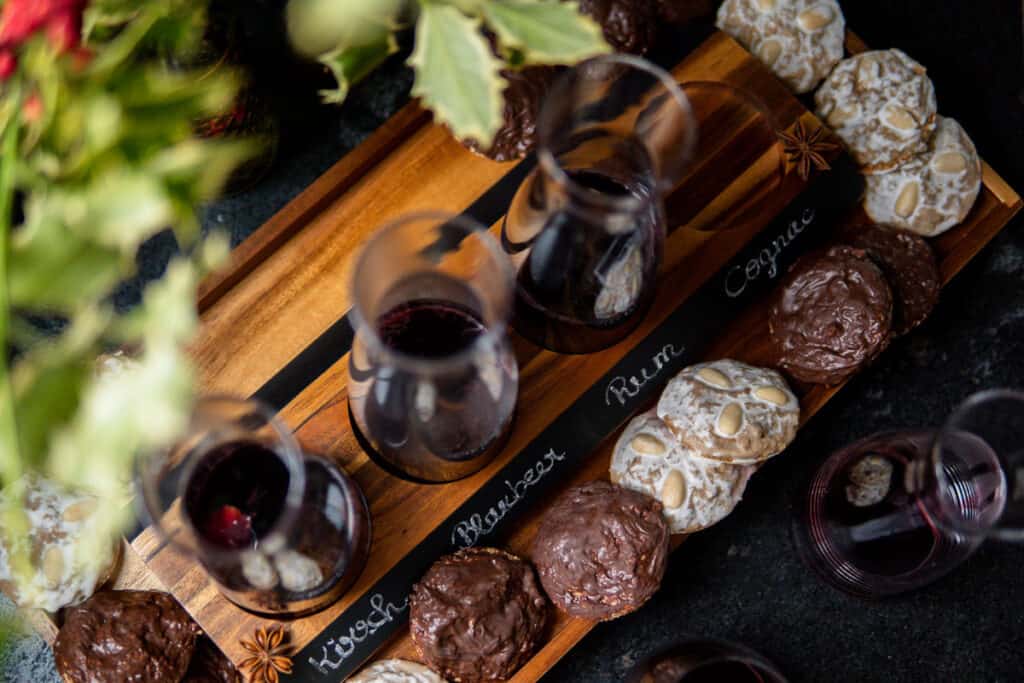 German Mulled Wine (Glühwein) - dirndl kitchen