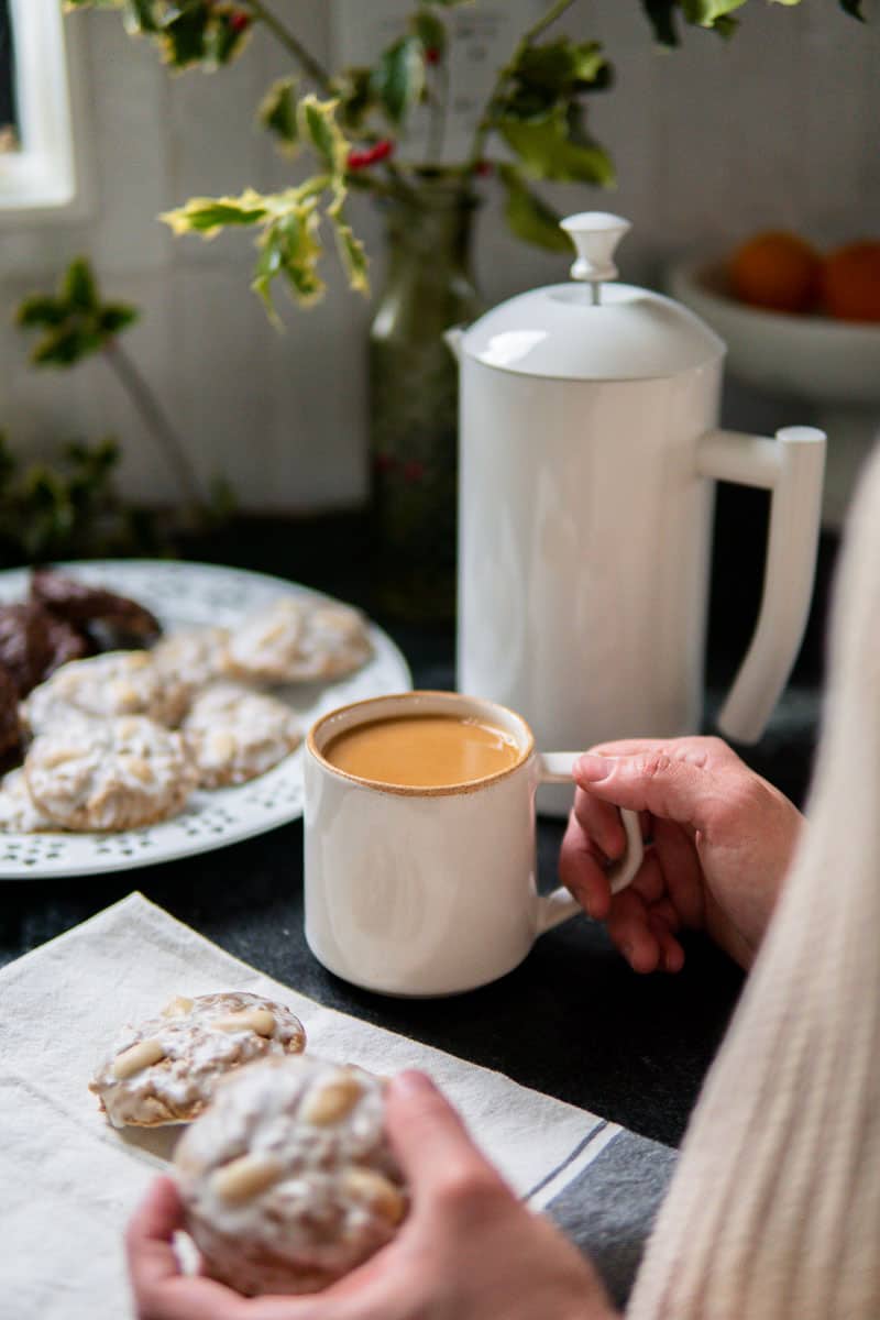 cup of coffee with Lebkuchen cookies