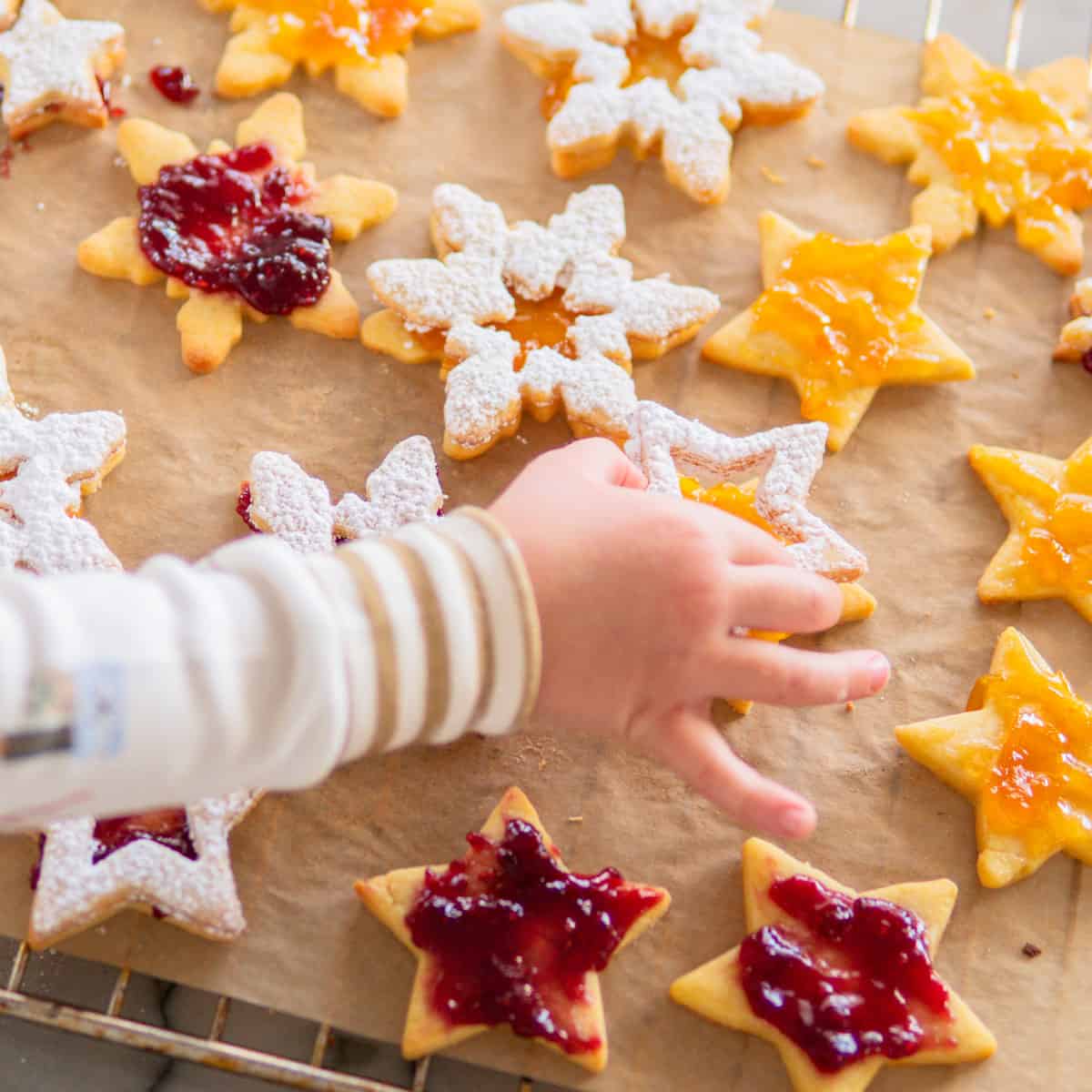 assembling linzer cookies