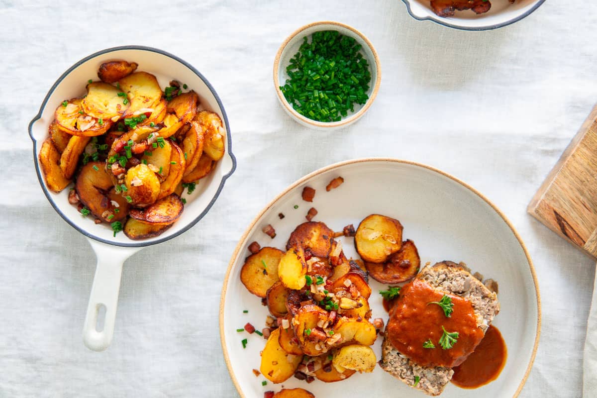 Bratkartoffeln (German Fried Potatoes)