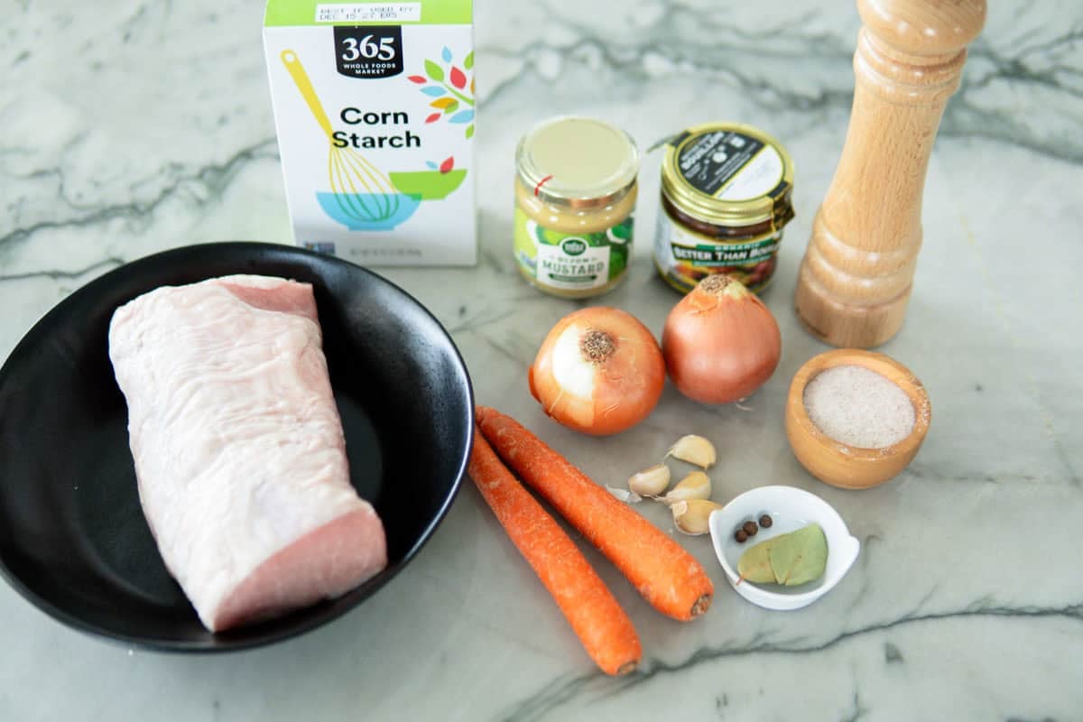 Ingredients for easy pork loin roast recipe.